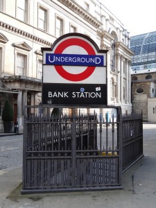 heathrow taxi transfer bank station